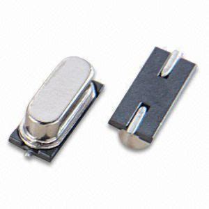 China 3.579545MHz Hc-49s/SMD Quartz Crystal Resonator with 20 PF and 20 ...