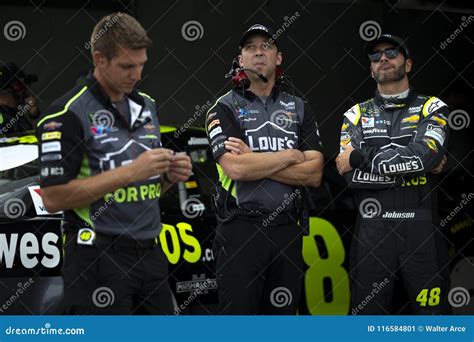 NASCAR: May 11 KC Masterpiece 400 Editorial Photo - Image of hendrick ...