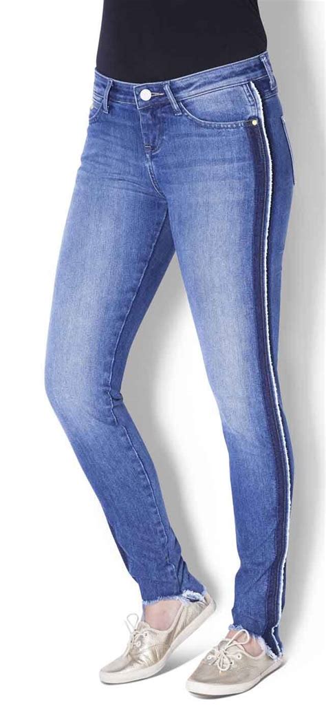 कैसे चुनें अपनी बॉडी टाइप के अनुसार ट्रेंडी जीन्स?