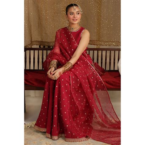 FUCHSIA PINK OUTFIT | DYOT | Chamkeli' 25 (RTS) – Chaand Tara
