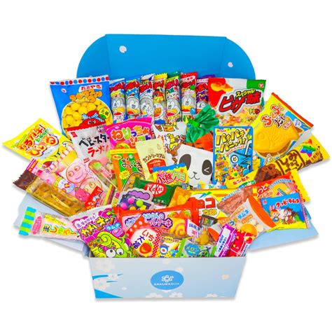 Sakura Box Japanese Snacks & Candy 50 Piece Gift Box India | Ubuy