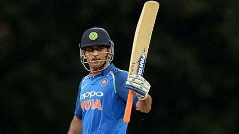 Top 5 Indian ODI batsmen in 2017