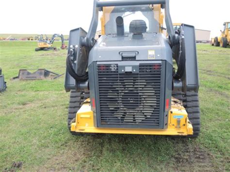 John Deere 333G: Prices, Specs, and Trends