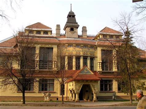 乌克兰哈尔科夫工艺美术大学 - 乌克兰留学中心