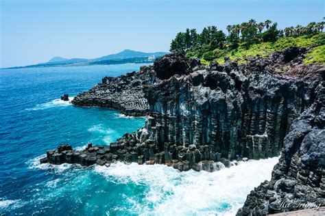 https://www.expatolife.com/wp-content/uploads/2018/12/Jusangjeoli-Hexagon-Jeju.jpg