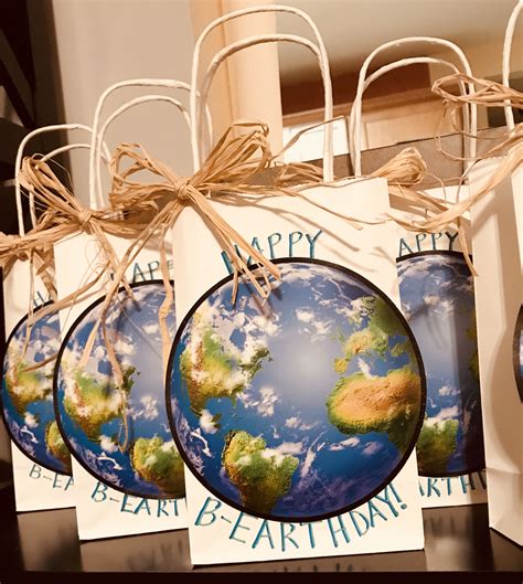 Happy B-EARTHDAY Gift Bags DIY