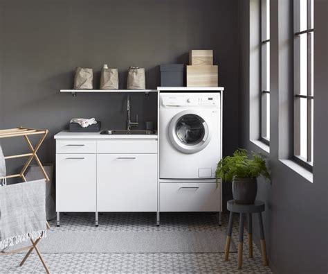 7 Stylish Ways to Dry Your Laundry In a Small Apartment