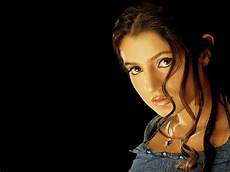 Amisha Patel Desktop Wallpapers by Letest Top 10 Amisha Patel Hd Wallpapers And Backgrounds Amisha Patel Desktop Wallpapers