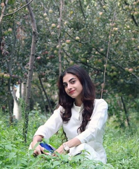 Farhana Bhatt Biography: Wiki, Age, Height, Family, Boyfriend, Bigg ...