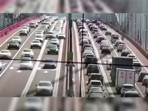 Bridge Full Of Traffic Sways Due To Strong Winds