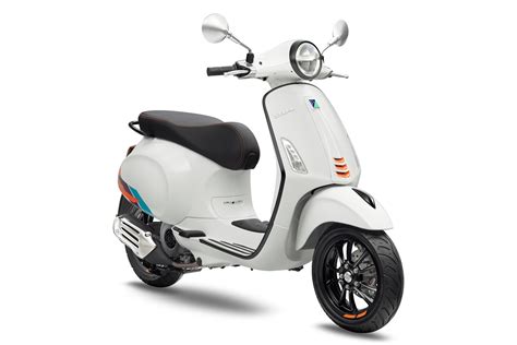 Vespa Primavera S 150: price, consumption, colors