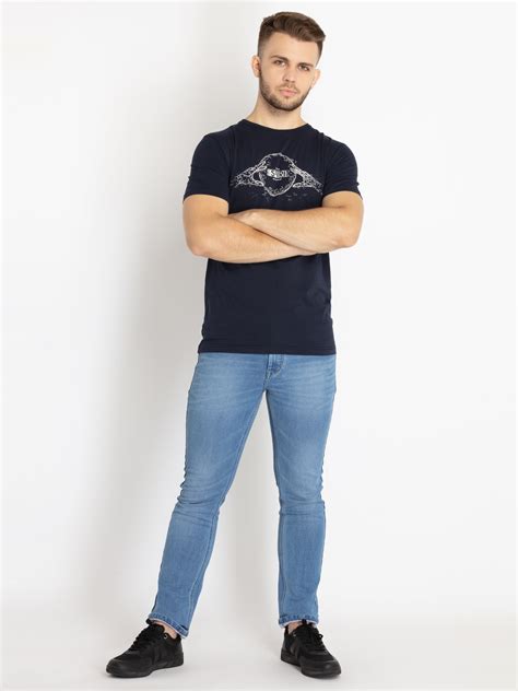 Buy T-shirt for Men online | Status Quo