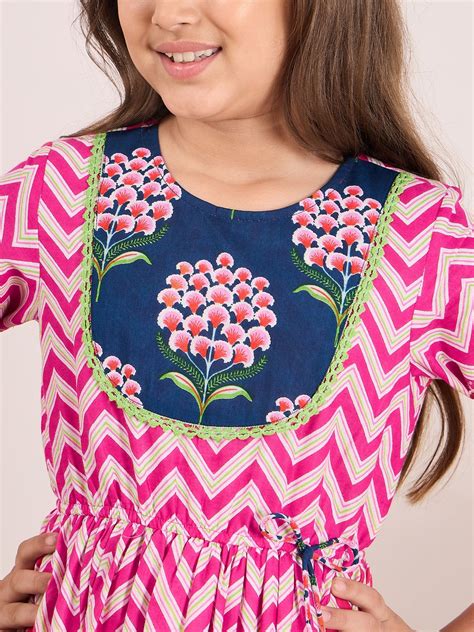 Buy geometric printed print fit Cotton Round neck Dress