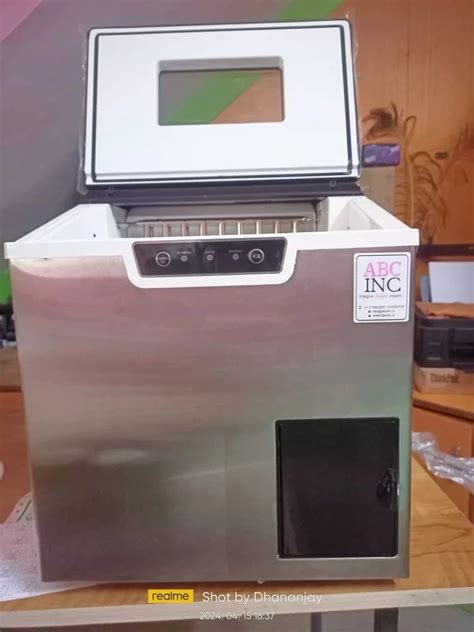Ice Cube Machine - Laboratory Ice Flaking Machine Service Provider from ...