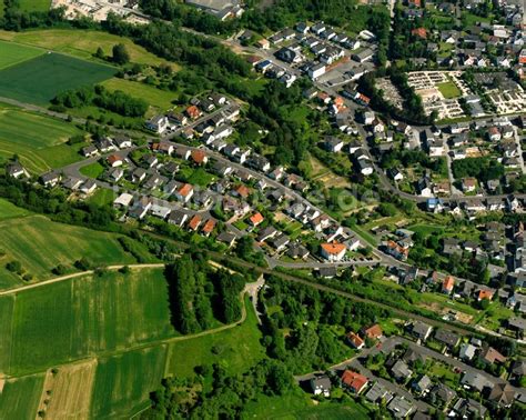 Luftbild Elz - Wohngebiet der Mehrfamilienhaussiedlung in Elz im ...
