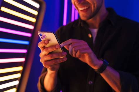 30 Hilarious Prank Call Ideas You Should Try | Inspirationfeed