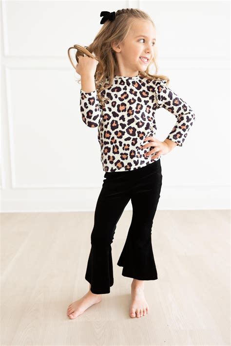 Periwinkle Ruffle Pocket Tee | Mila & Rose