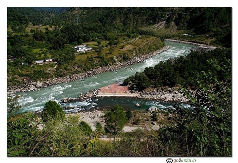 go2india.in : Alaknanda & Nandakini confluence at Nandprayag