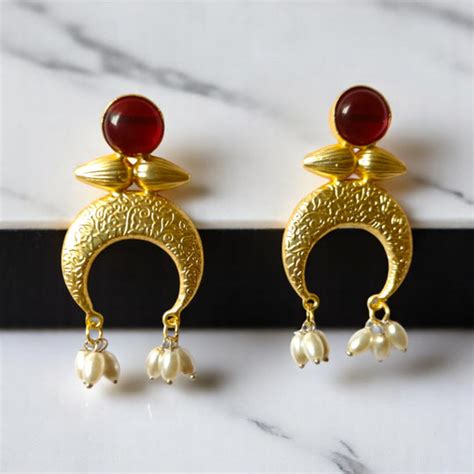 Buy Stunning Gold Plated Jewellery for Women Online in India – TelaNaari