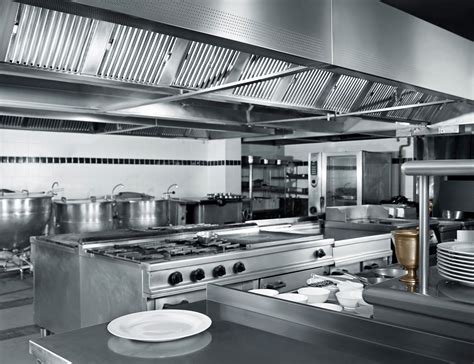 Stainless steel kitchen equipment | SilverChef