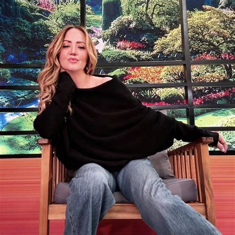 Andrea Legarreta, la más orgullosa en el estreno de la nueva serie de Nina Rubín | ¡HOLA!