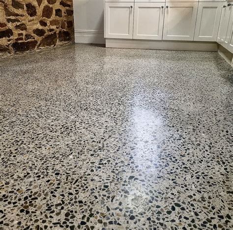 Polyurethane Applicator For Floors