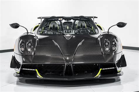 Pagani Huayra Roadster - Lamborghini Dallas - United States - For sale on LuxuryPulse.