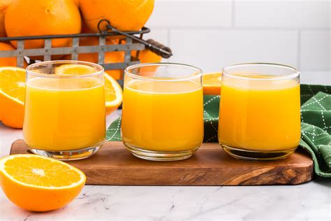 Fresh Orange Juice Recipe | Mischief.sg