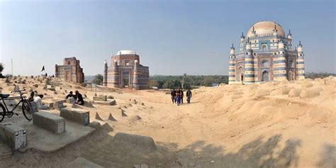 Tomb of Bibi Jawindi (Bahawalpur) - 2021 What to Know Before You Go ...