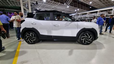 Mahindra XUV 3XO launched in India at Rs 7.49 lakh - Overdrive