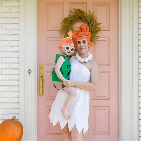 35 Best Mom and Daughter Halloween Costumes 2025