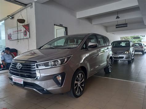 Bronze Color Innova 的图像结果