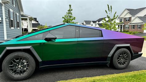 GREEN Vinyl Wrap & PPF Cybertruck -- Photos & Videos | Tesla Cybertruck Forum - Cybertruck ...