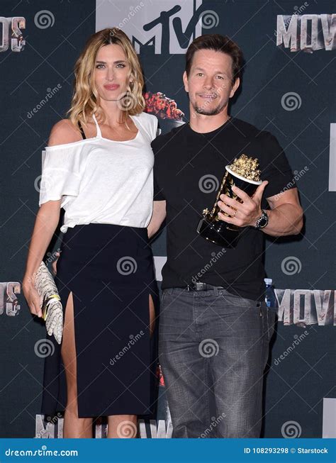 Mark Wahlberg and Rhea Durham Editorial Stock Photo - Image of held ...