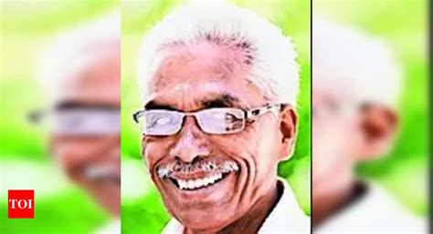 Popular Folk Singer: Folk Lyricist Arumughan Passes Away | Kochi News ...