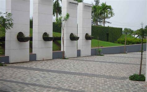 Cobble Square – Timeless Concrete Square Cobble Stones | VYARA