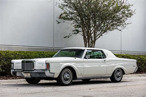 Lincoln Continental Mark Iii