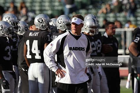 Oakland Raiders head coach Lane Kiffin on sidelines during preseason ...