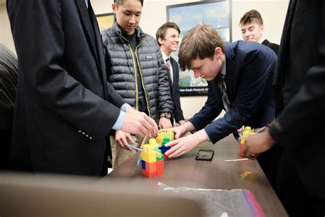 Taking applications for the 2022-2023 Edge – Chestnut Hill Center