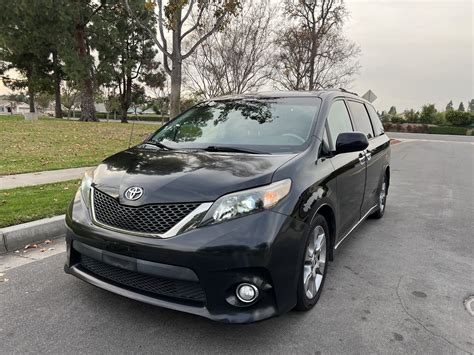 2014 Toyota Sienna for Sale in Tustin, CA - OfferUp