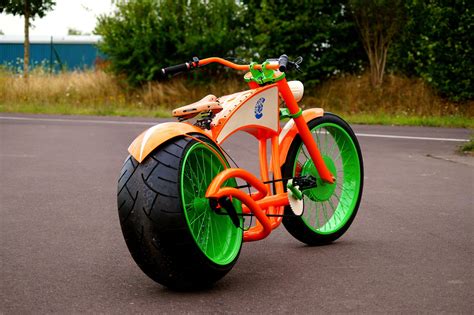 Classic-Cycle | online kaufen | Custom bikes, Lowrider bicycle, Bike design