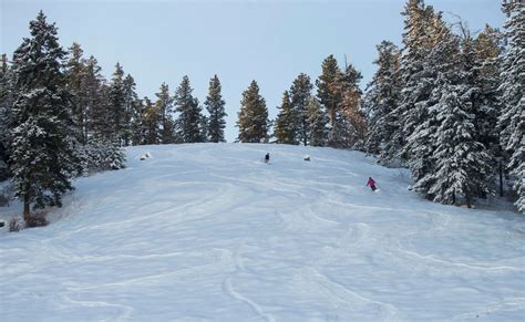 Badger Mountain Ski Area, 'the essence of skiing,' opens | News ...