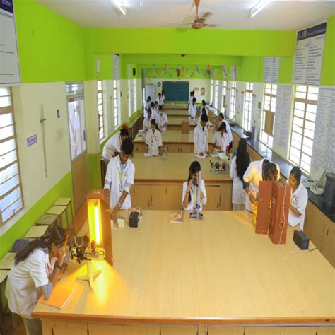 AVS College of Arts and Science