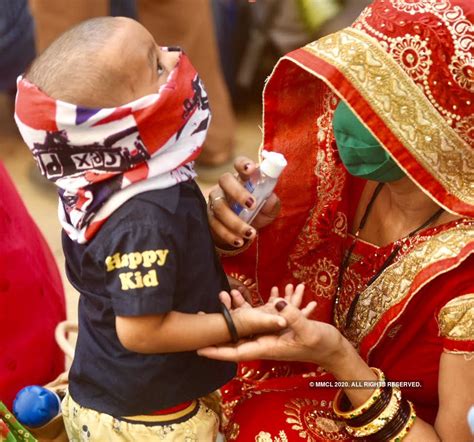 42,000 migrants ferried to native towns- Mumbai Mirror