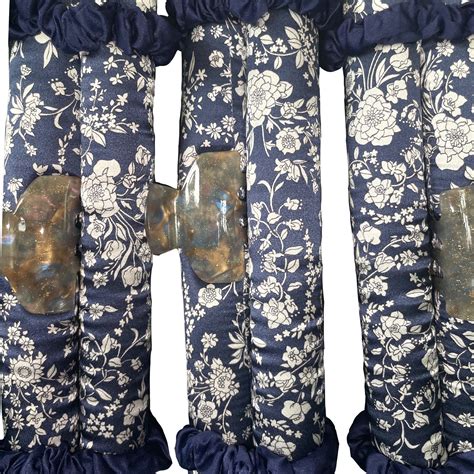 Silk-band in Blue/White Liberty Flower – Bénésoie