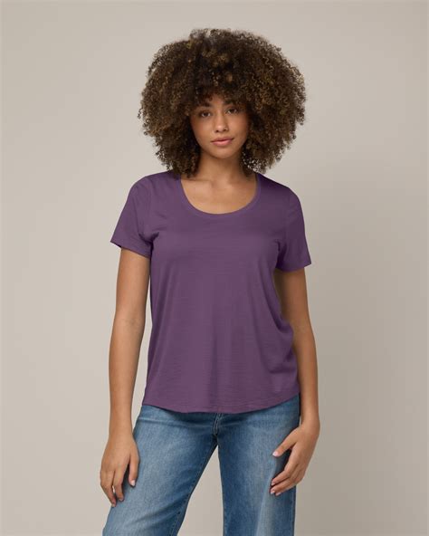 Scoop Neck Tee