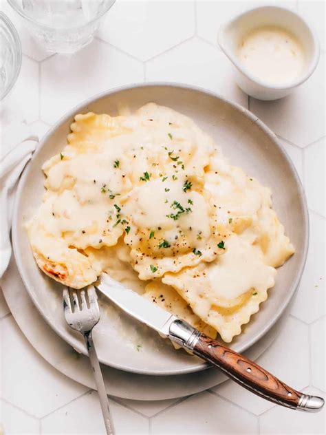 Lobster Ravioli with Lemon Cream Sauce | Foodess