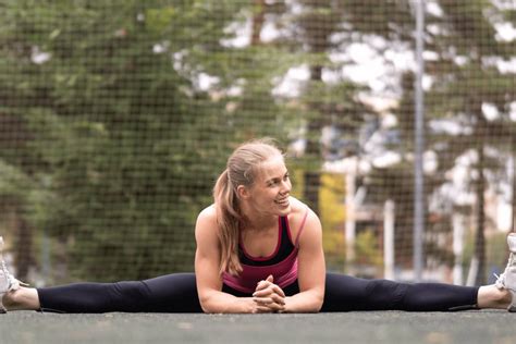 Learning Middle Splits 的图像结果