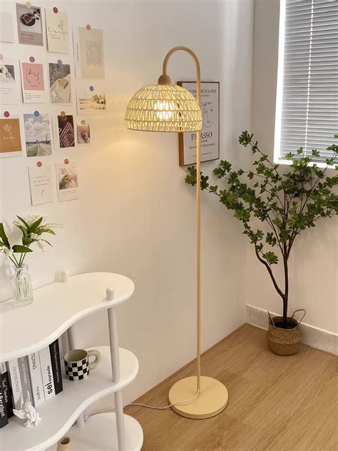 Rattan Arch Floor Lamp – Vakkerlight