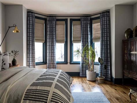 Installing a Bow Window 的图像结果